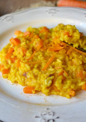Foto di Risotto carote curcuma e arancia