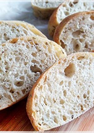 A picture of Italian Herb Savory Bread (No-Knead, Sugar-Free, Oil-Free, Cold Fermentation Dough).