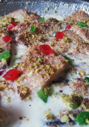 A picture of Shahi Tukray.