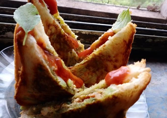 Recipe of Speedy Veggie paneer sandwich