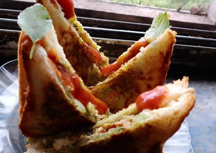 Recipe of Super Quick Homemade Veggie paneer sandwich