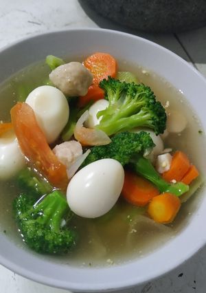 Foto resep Sop Brokoli Telur Puyuh