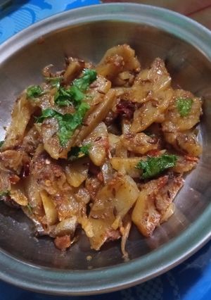 A picture of Jhatpat masala aaloo.