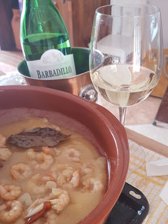 Una foto de Gambas al ajillo