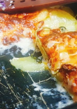 Una foto de Patatas gratinadas al estilo Jamie Oliver