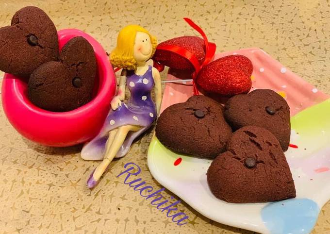 Heart shaped chocolate cookies Recipe