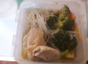 Una foto de Sopa de pollo
