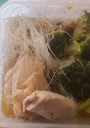 Una foto de Sopa de pollo