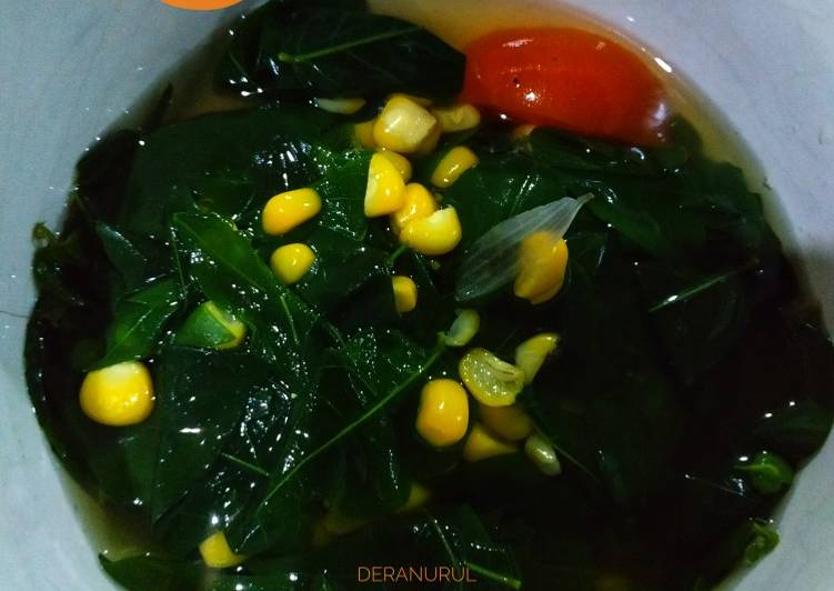 Langkah Mudah untuk Membuat Sayur Bening Katuk, Enak Banget