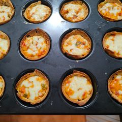 A picture of Leftover Roti Pizza Bowl.