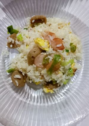 Foto resep Nasi Goreng Sosis Telor Bakso (sostelbak) #2