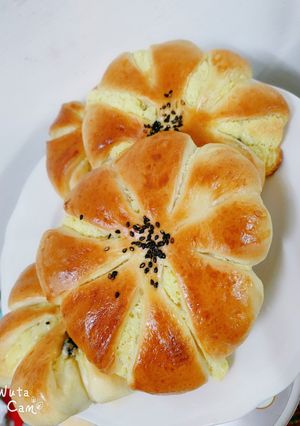 奶酥花朵麵包 的食譜成品照片