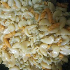 A picture of Veg pasta macroni.