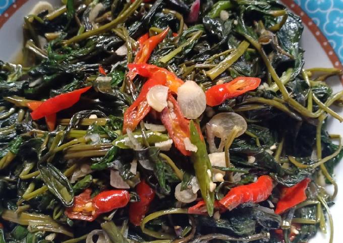 Mudah Banget Memasak Resep 5. Cah kangkung rumahan sederhana