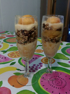 Una foto de Parfait de albaricoque y yogur natural