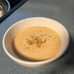 A picture of Slow Cooker Butternut Squash Soup.