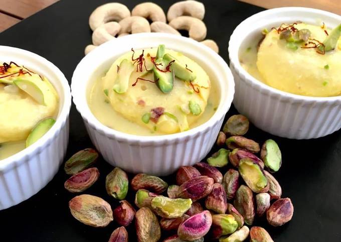 Khoya Rasmalai