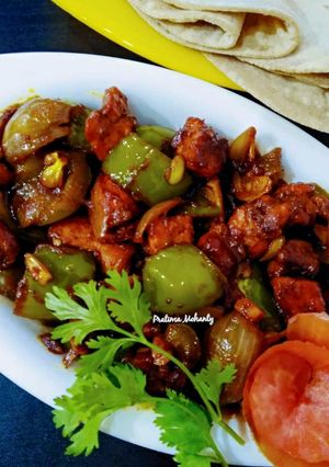 A picture of Chilli Chicken.