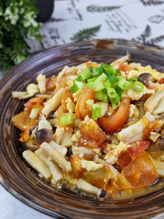 番茄菇菇炒蛋 的食譜成品照片