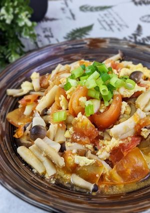 番茄菇菇炒蛋 的食譜成品照片