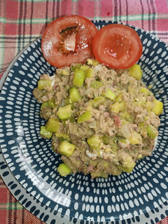 Una foto de Revuelto de Calabacín con Jamón y carne picada
