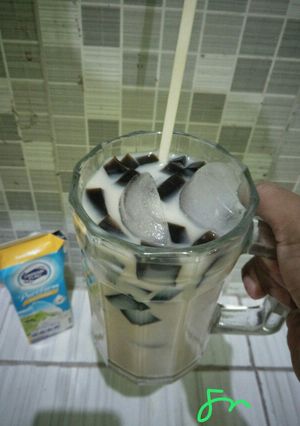 Foto resep Cincau Teh Susu Praktis