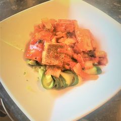 A picture of Salmon Pasta & Courgetti.