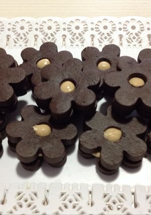 Una foto de Galletas de chocolate rellenos de Marroc