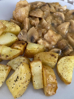 Una foto de Pechuga en salsa de champiñones