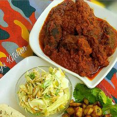 A picture of Tomato stew.