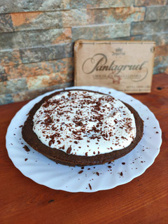 Foto de Bolo de Alfarroba e Chocolate 🍫💖
