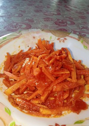 A picture of Gajar ka Achar.