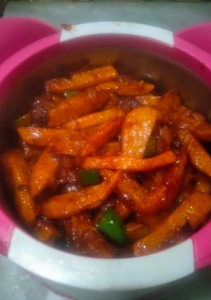 चिल्ली पोटैटो(chilli potato recipe in hindi) रेसिपी मुख्य फोटो