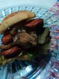 Mini hamburguesa de chorizo con hongos a la mexicana