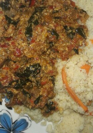 A picture of Cuscuse da miyan kwai da ugu.