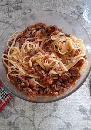 Una foto de Tallarines con carne picada y verduritas