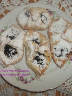 Szilvalekváros papucs recept fotója