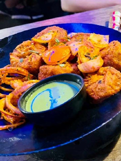 प्याज के पकौड़े रेसिपी मुख्य फोटो