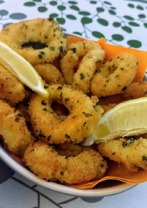 Une photo de Calamars à la Romaine