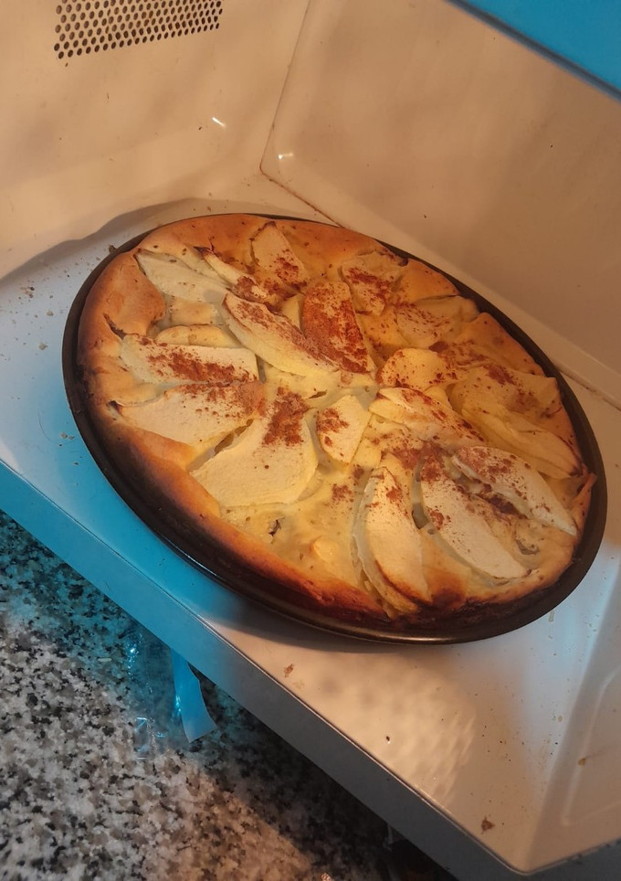 Una foto de Tarta de manzana 🍏🍎 (Apta para bebés)
