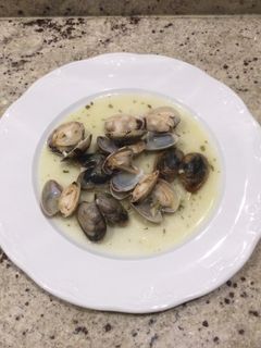 Una foto de Almejas marinera