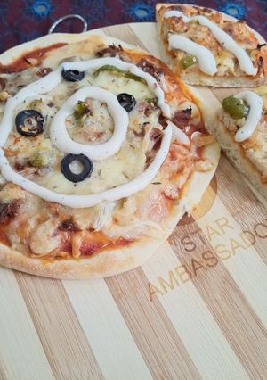 A picture of (Say cheese) Beef pizza.