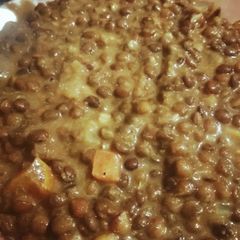 A picture of Kala nadir dal.
