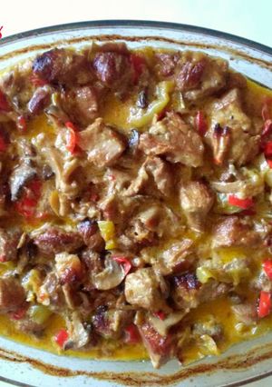 A picture of Pork with Peppers by Aunt Katerina.