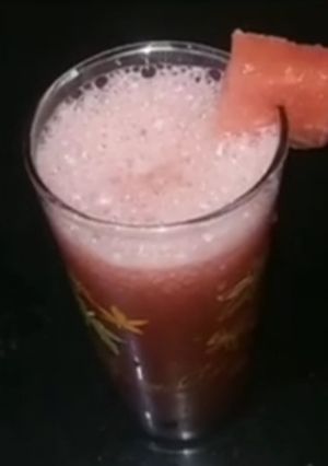A picture of Watermelon juice.