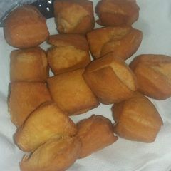 A picture of Mandazi (kangumu).