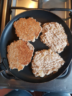 Una foto de Panqueques de manzana y avena (veganos)