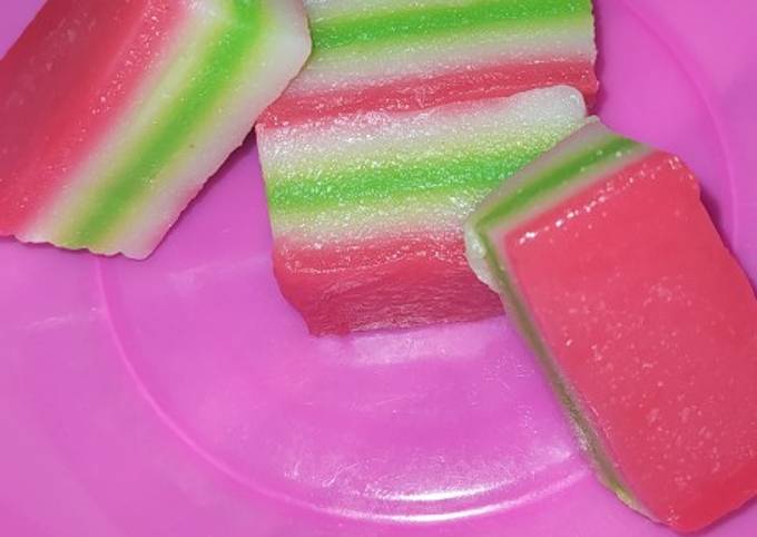 Standar Cara  membuat Kue lapis terigu dan kanji yang sedap