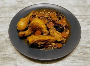 Una foto de Pollo rustido a la catalana