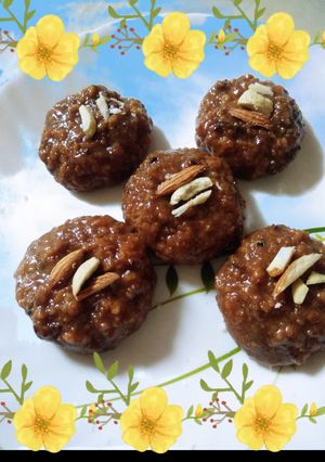 થાબડી પેંડા (Thabdi Penda Recipe In Gujarati) રેસીપી મુખ્ય ફોટો